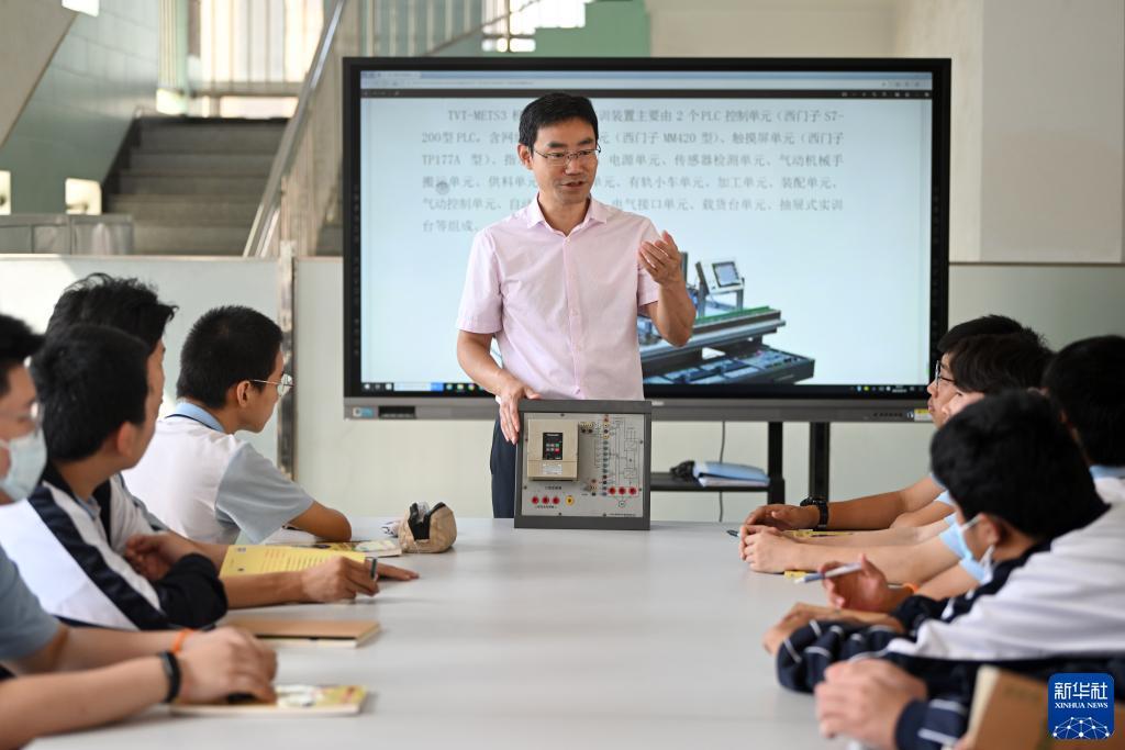 澳门百老匯40011登录